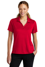 Cargar imagen en el visor de la galería, Sport-Tek ® Women's Sideline Polo LST535