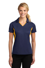 Cargar imagen en el visor de la galería, Sport-Tek ® Women's Side Blocked Micropique Sport-Wick ® Polo. LST655
