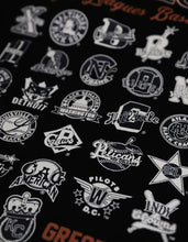 Cargar imagen en el visor de la galería, NLBM PULLOVER HOODIE