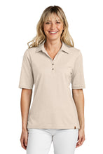 Cargar imagen en el visor de la galería, TravisMathew Women's Sunsetters Polo TM1LD004