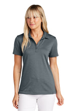 Cargar imagen en el visor de la galería, TravisMathew Women's Sunnyvale Polo TM1LD005