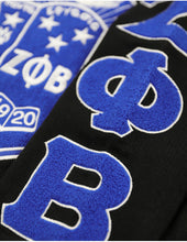 Cargar imagen en el visor de la galería, Zeta Phi Beta WOOL V-NECK SWEATER_BLACK