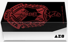 Cargar imagen en el visor de la galería, Sandalias Delta Sigma Theta con doble correa y letras griegas