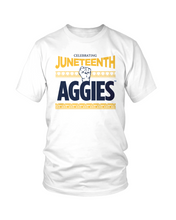 Cargar imagen en el visor de la galería, Camiseta Juneteenth de la Universidad Estatal Agrícola y Técnica de Carolina del Norte
