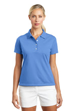 Cargar imagen en el visor de la galería, Nike Women&#39;s Tech Basic Dri-FIT Polo.  203697
