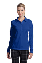 Cargar imagen en el visor de la galería, Nike Women&#39;s Long Sleeve Dri-FIT Stretch Tech Polo. 545322
