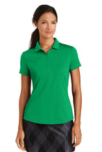 Cargar imagen en el visor de la galería, Nike Women&#39;s Dri-FIT Players Modern Fit  Polo. 811807
