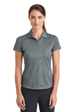 Cargar imagen en el visor de la galería, Nike Women&#39;s Dri-FIT Crosshatch Polo. 838961
