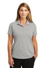 Cargar imagen en el visor de la galería, CornerStone ®  Women&#39;s Select Lightweight Snag-Proof Polo. CS419
