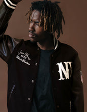 Load image into Gallery viewer, NEW YORK BLACK YANKEES WOOL JACKET
