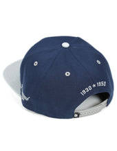Load image into Gallery viewer, HOMESTEAD GRAYS SNAPBACK CAP
