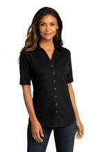 Cargar imagen en el visor de la galería, Port Authority ®  Women&#39;s City Stretch Top. LK682
