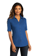 Cargar imagen en el visor de la galería, Port Authority ®  Women&#39;s City Stretch Top. LK682
