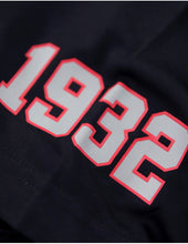 Load image into Gallery viewer, NEW YORK BLACK YANKEES DRY FIT TEE
