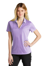 Cargar imagen en el visor de la galería, Nike Women&#39;s Dri-FIT Micro Pique 2.0 Polo NKDC1991
